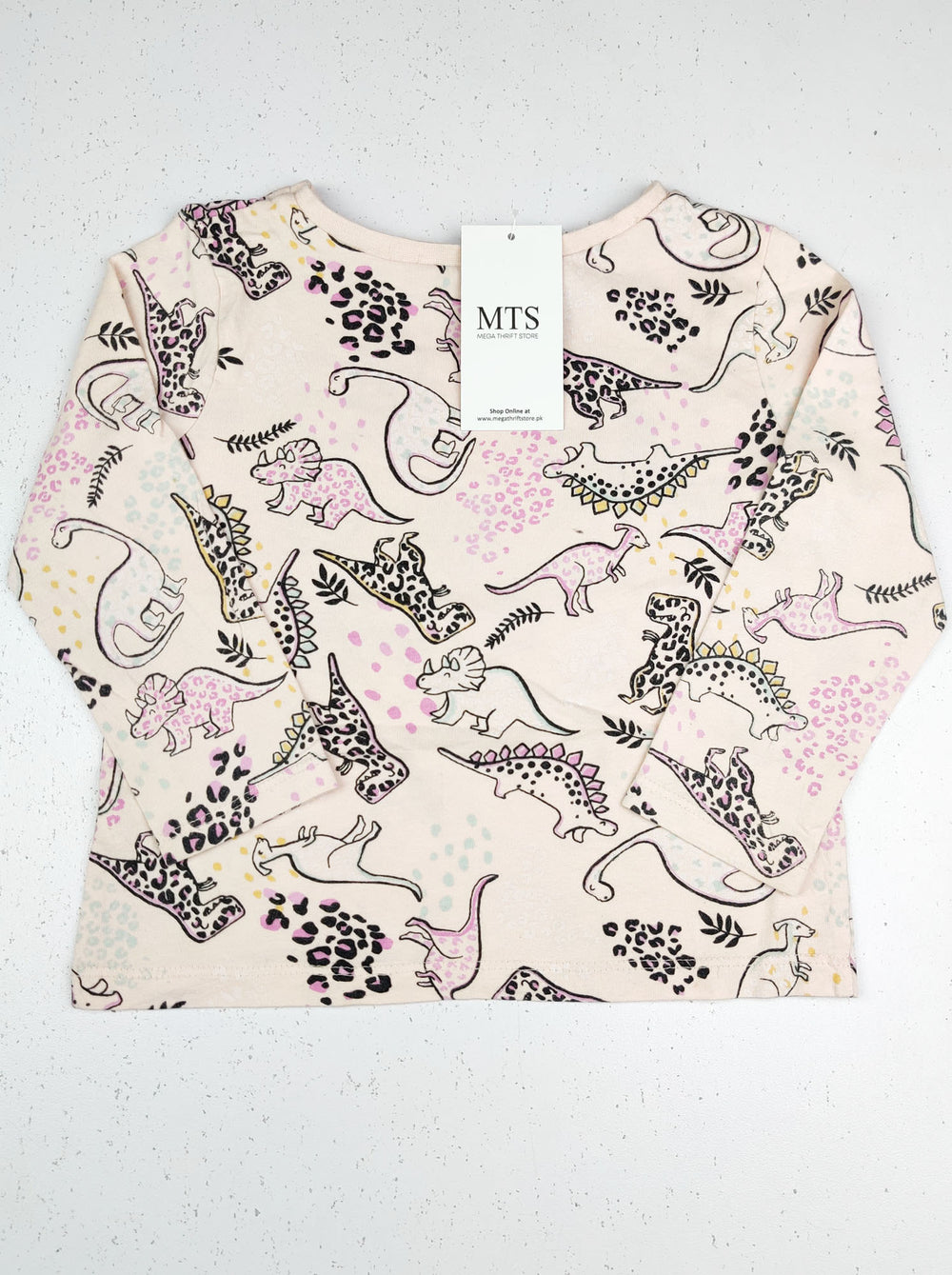 Buy online pre-used pre-loved 100% authentic & Original branded George (GST-1643) available in Pakistan. Top international brands avilable.