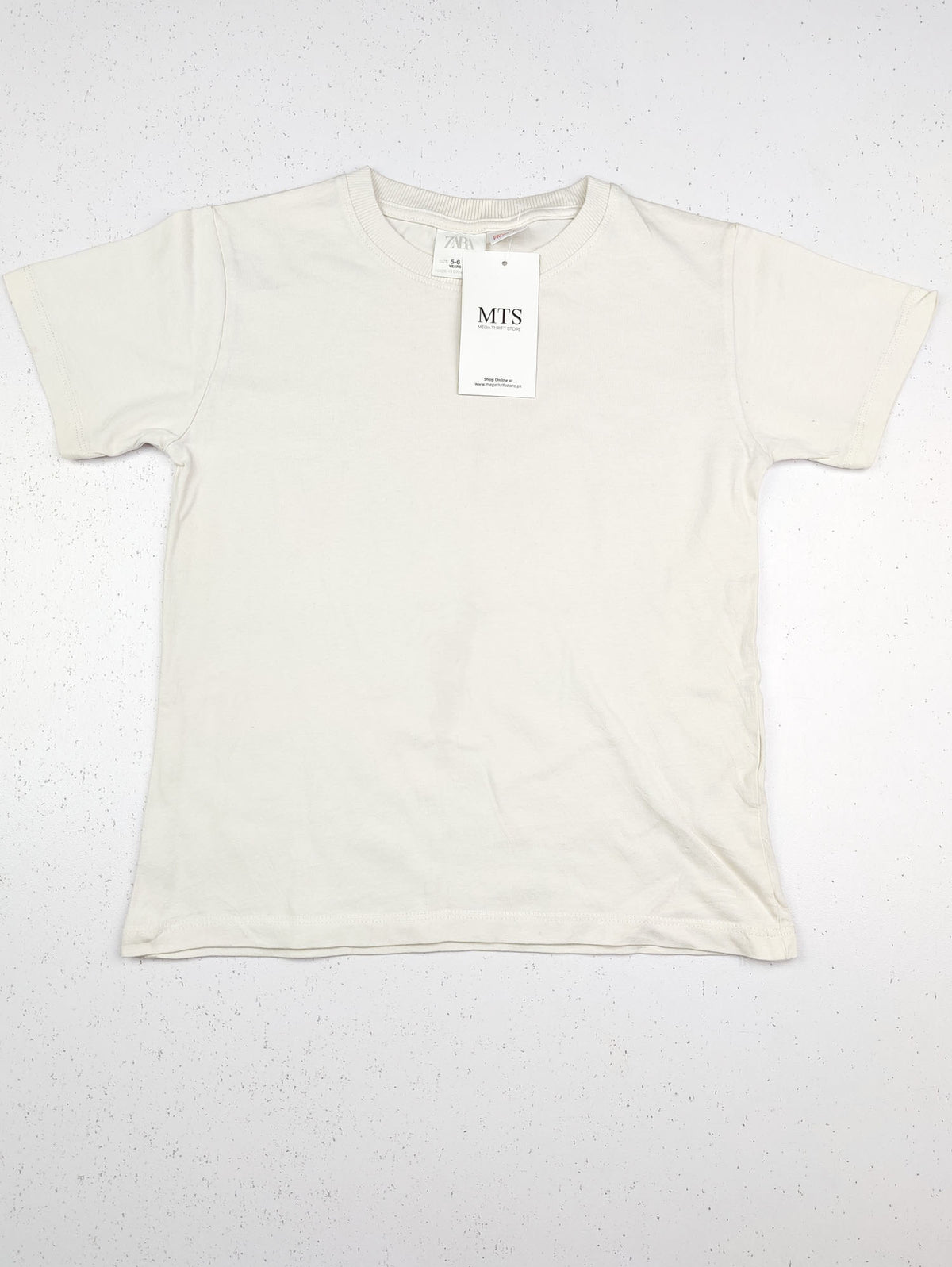 Buy online pre-used pre-loved 100% authentic & Original branded Zara (GST-1691) available in Pakistan. Top international brands avilable.