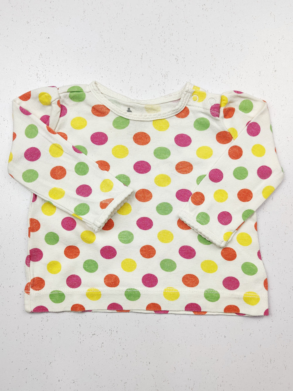 Buy online pre-used pre-loved 100% authentic & Original branded Baby Bebe (GST-221) available in Pakistan. Top international brands avilable.