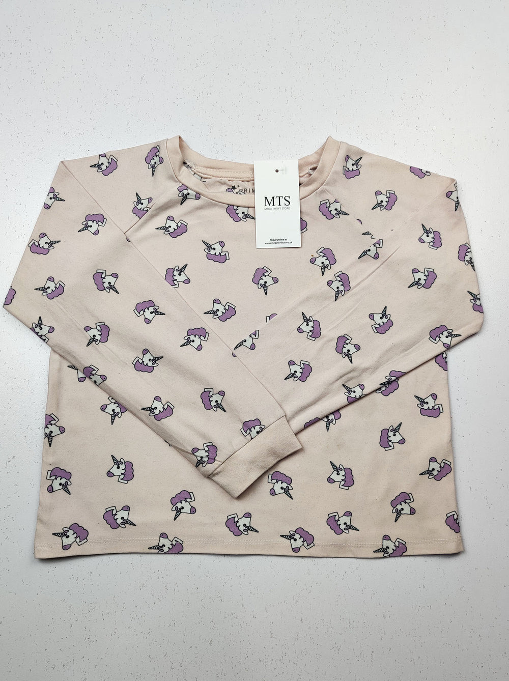 Buy online pre-used pre-loved 100% authentic & Original branded Primark (GST-229) available in Pakistan. Top international brands avilable.