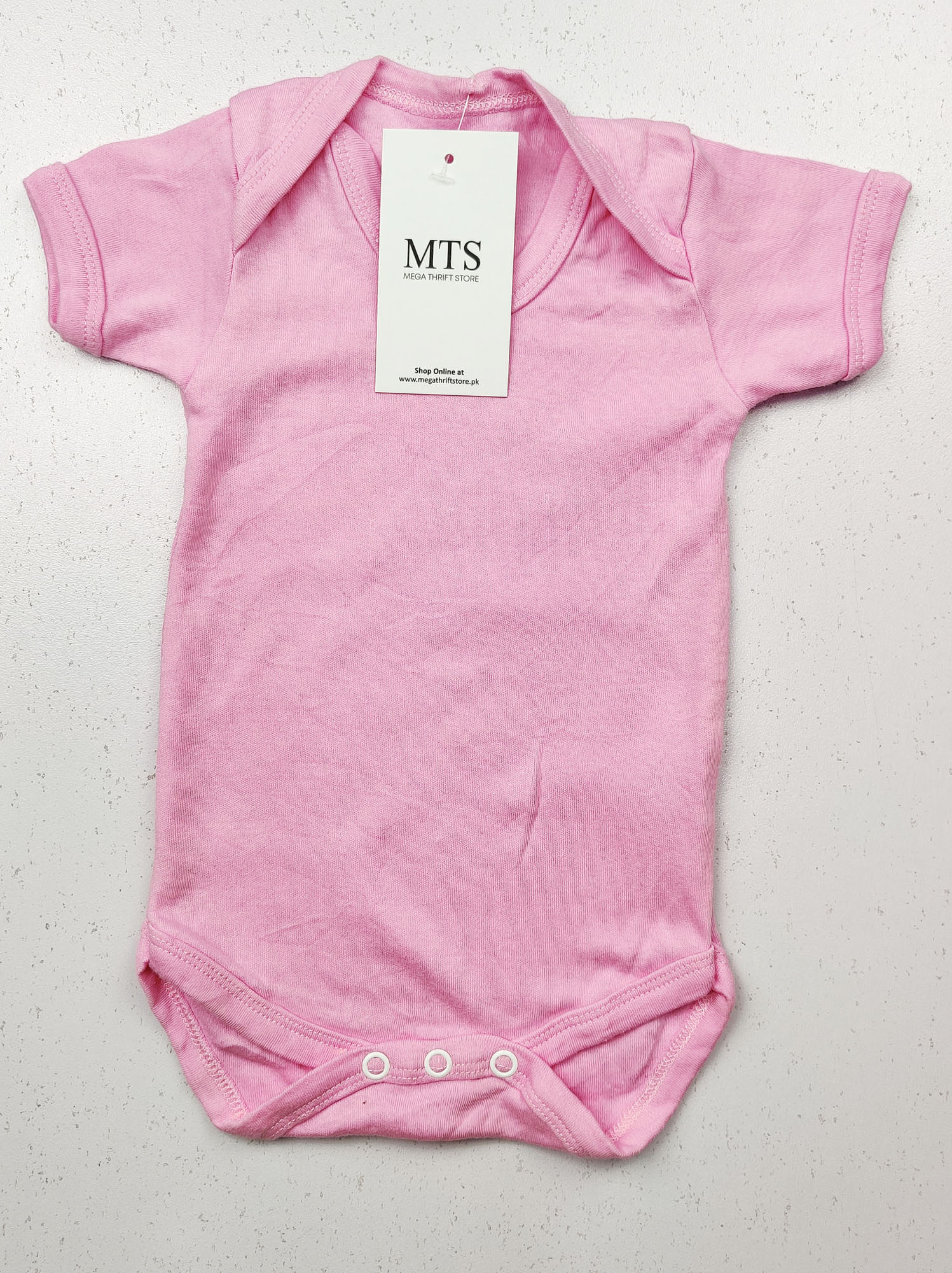 Buy online pre-used pre-loved 100% authentic & Original branded Unknown Brand (GST-272) available in Pakistan. Top international brands avilable.