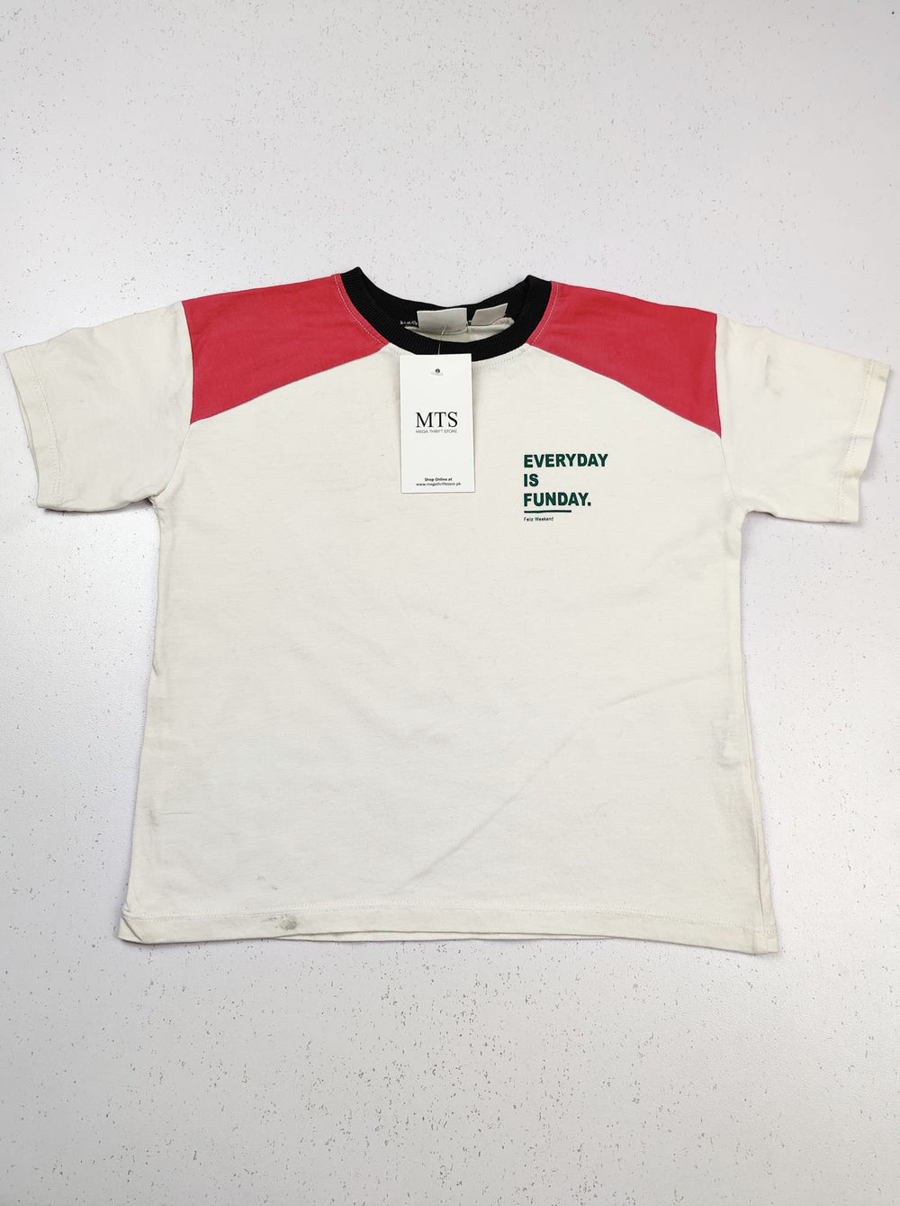 Buy online pre-used pre-loved 100% authentic & Original branded Zara (GST-438) available in Pakistan. Top international brands avilable.