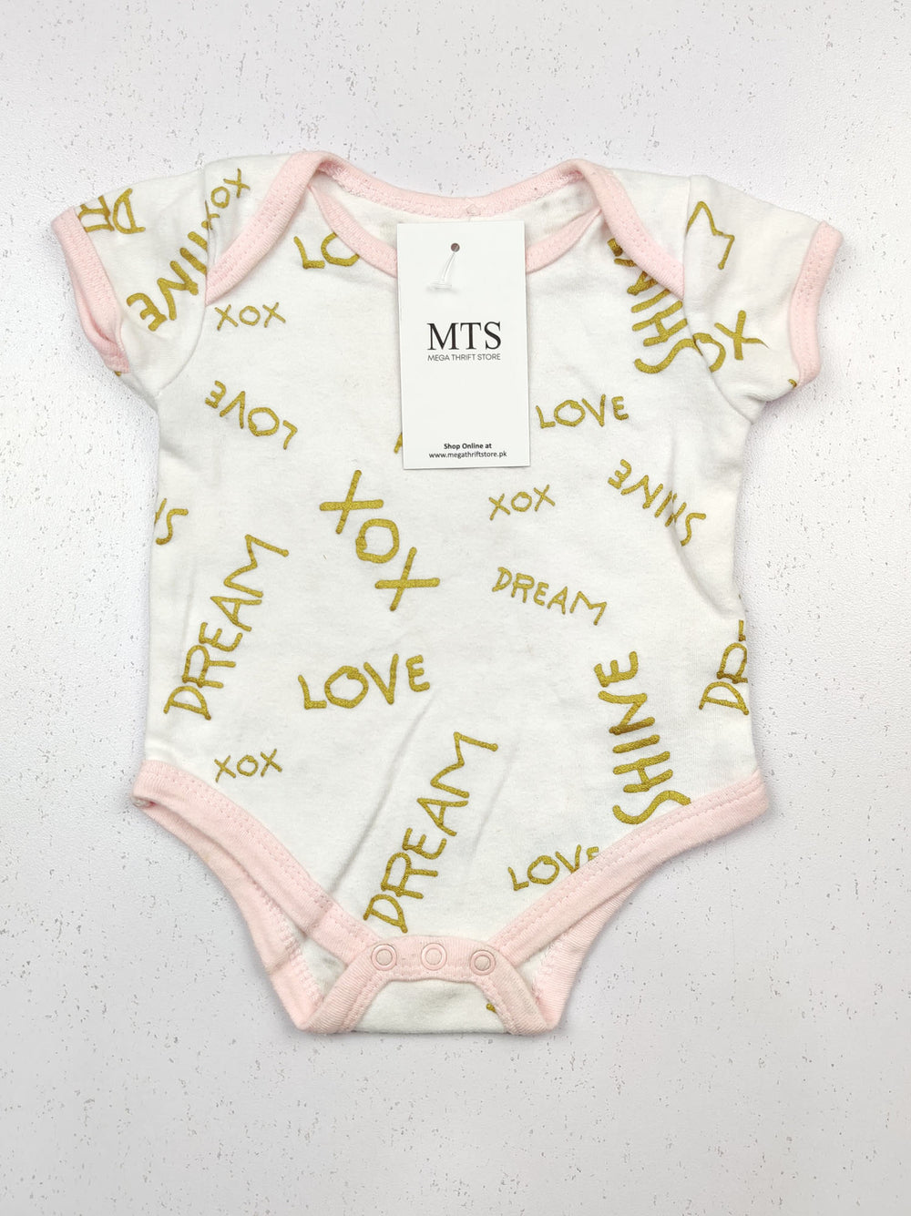 Buy online pre-used pre-loved 100% authentic & Original branded Betsey Johnson (GST-912) available in Pakistan. Top international brands avilable.