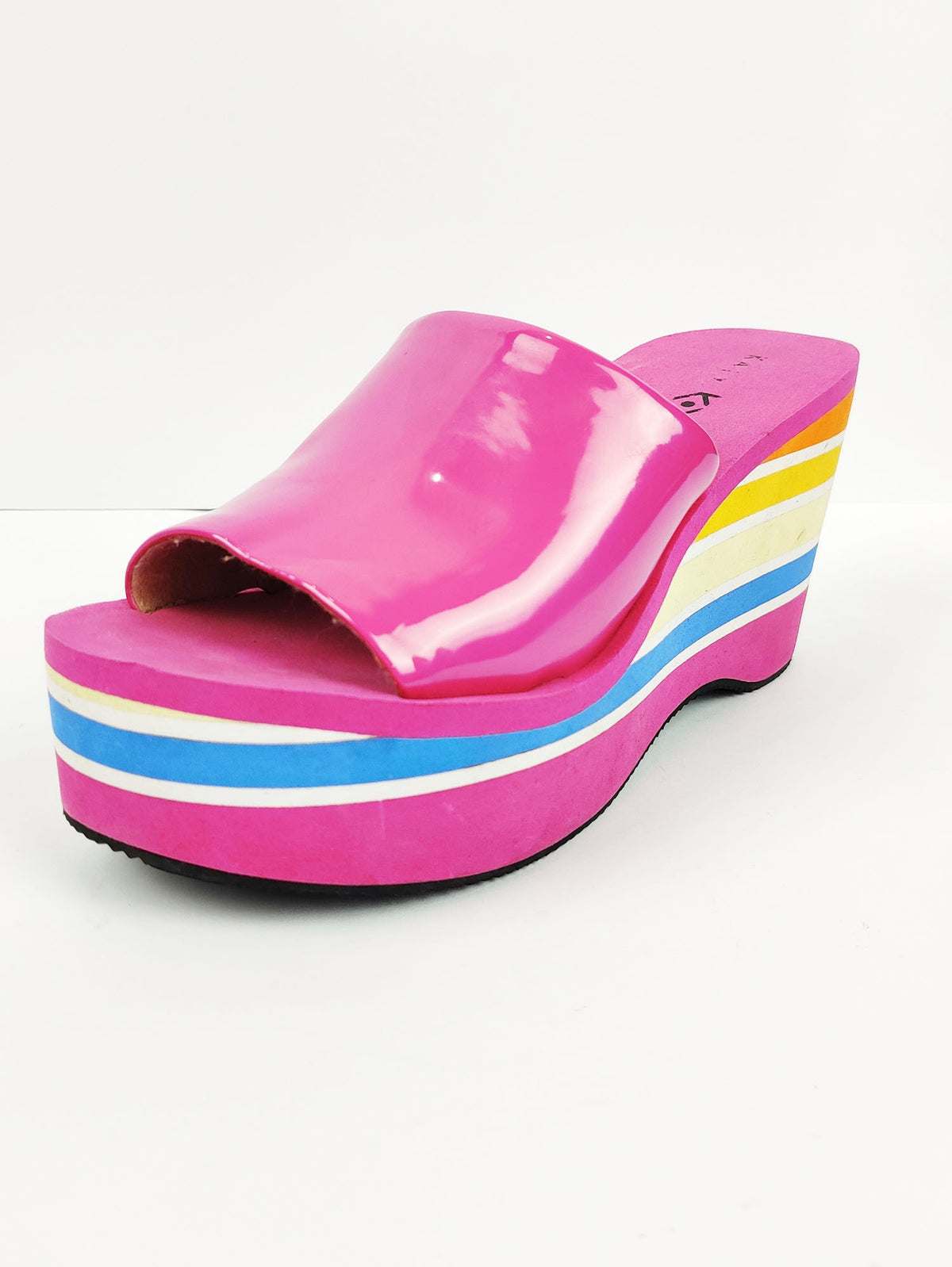 Buy online pre-used pre-loved 100% authentic & Original branded Katy Perry (H-05) available in Pakistan. Top international brands avilable.