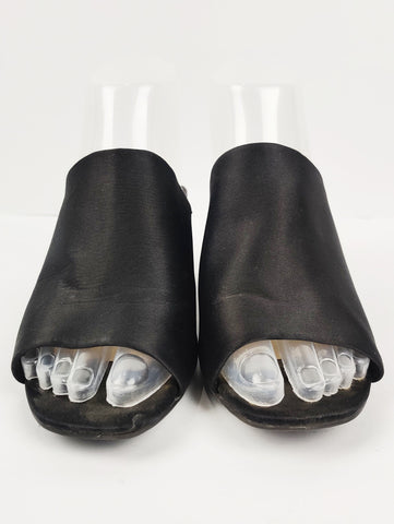 H&M (H-09)