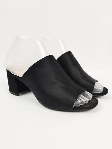 H&M (H-09)