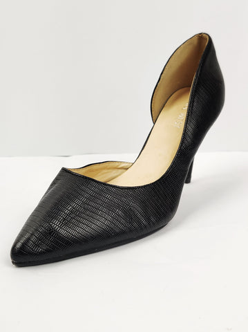 Buy online pre-used pre-loved 100% authentic & Original branded Nine West (H-113) available in Pakistan. Top international brands avilable.