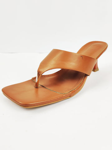 Buy online pre-used pre-loved 100% authentic & Original branded Lama (H-12) available in Pakistan. Top international brands avilable.