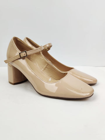 Dorothy Perkins (H-145)
