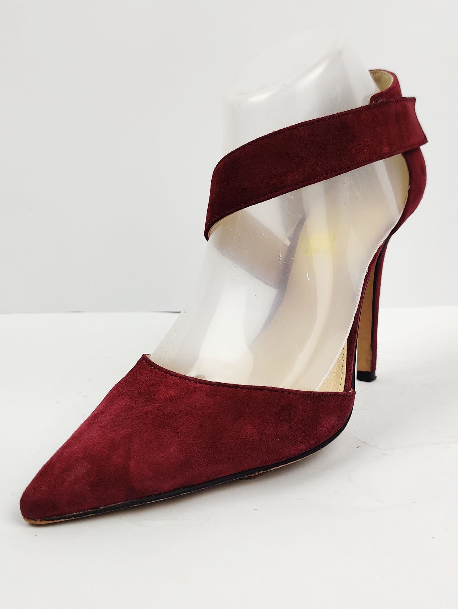 Buy online pre-used pre-loved 100% authentic & Original branded Vince Camuto (H-168) available in Pakistan. Top international brands avilable.