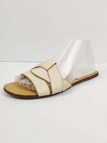 Buy online pre-used pre-loved 100% authentic & Original branded Zara (H-71) available in Pakistan. Top international brands avilable.