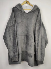 Buy online pre-used pre-loved 100% authentic & Original branded Unknown Brand (HH-166) available in Pakistan. Top international brands avilable.