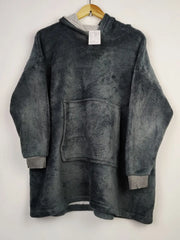 Buy online pre-used pre-loved 100% authentic & Original branded Unknown Brand (HH-239) available in Pakistan. Top international brands avilable.