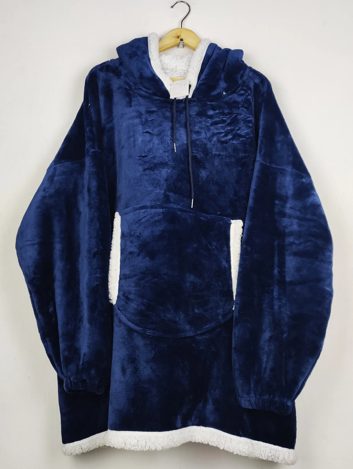 Buy online pre-used pre-loved 100% authentic & Original branded Unknown Brand (HH-505) available in Pakistan. Top international brands avilable.