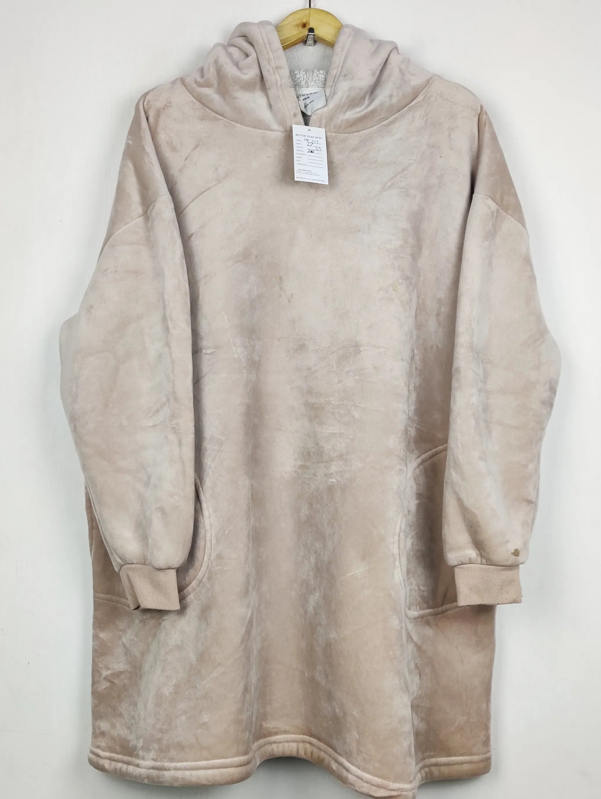 Buy online pre-used pre-loved 100% authentic & Original branded Primark (HH-507) available in Pakistan. Top international brands avilable.
