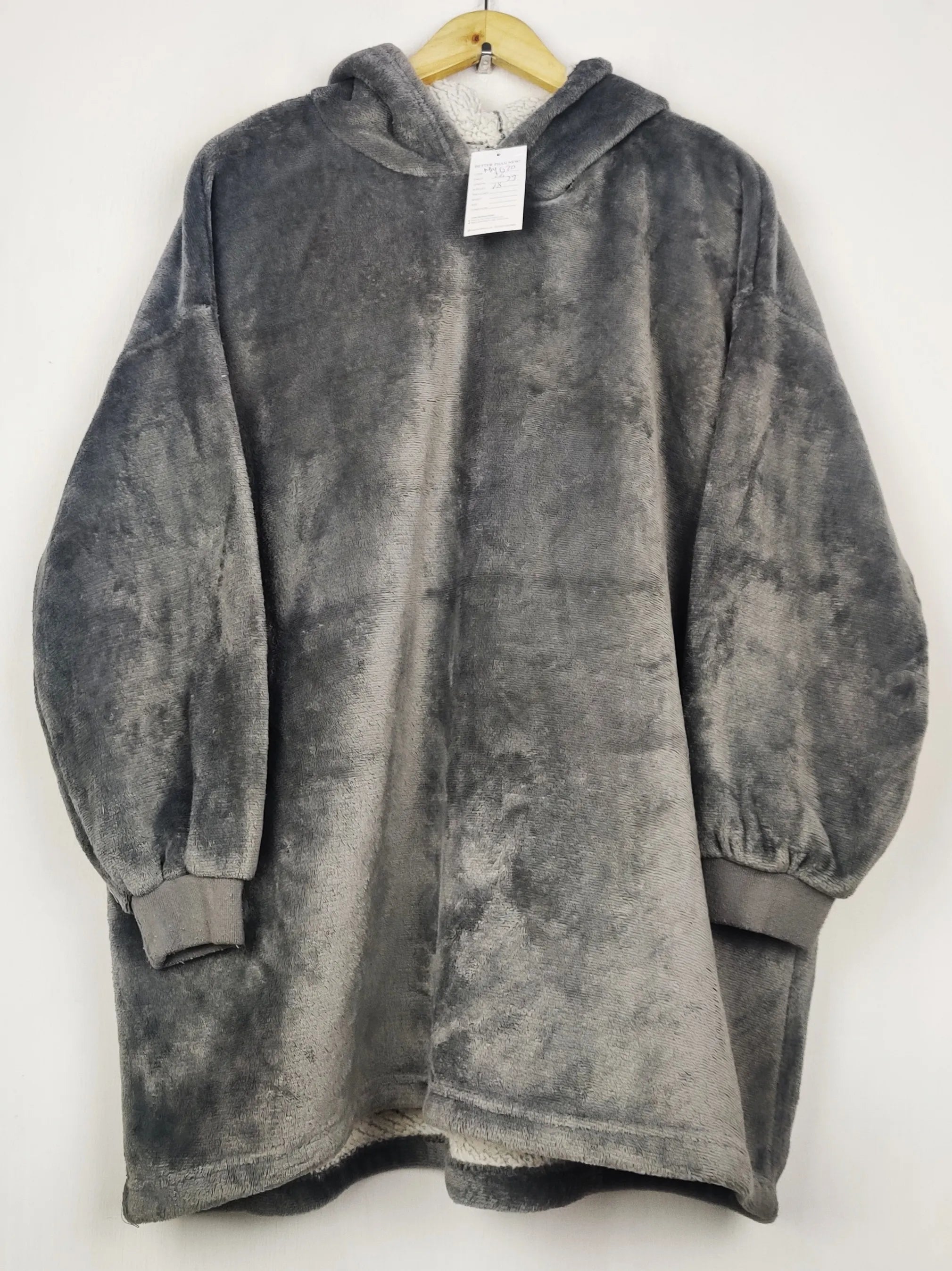 Buy online pre-used pre-loved 100% authentic & Original branded Dunnes Stores (HH-620) available in Pakistan. Top international brands avilable.