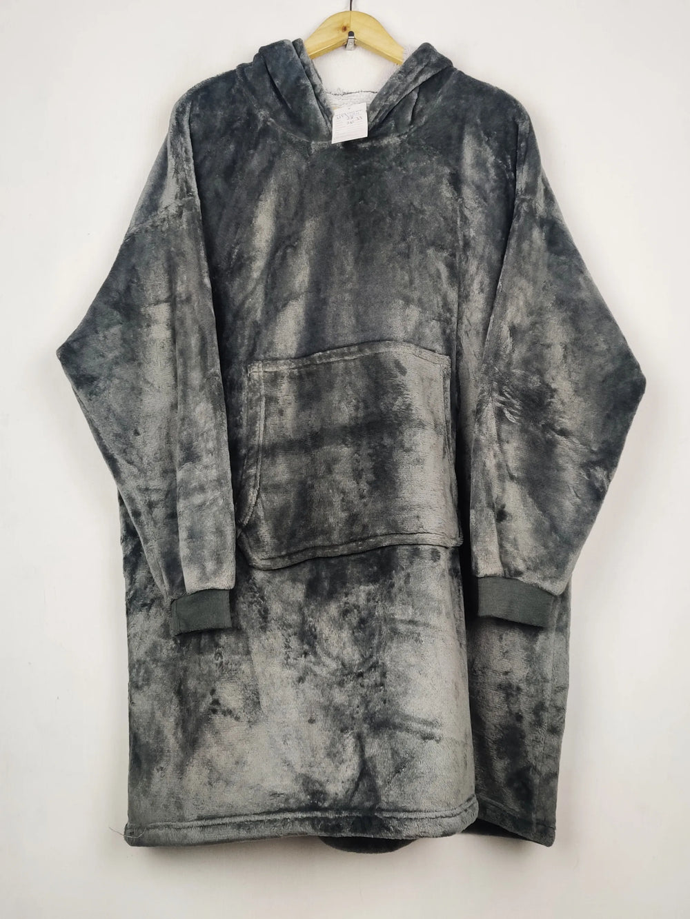 Buy online pre-used pre-loved 100% authentic & Original branded Unknown Brand (HH-630) available in Pakistan. Top international brands avilable.
