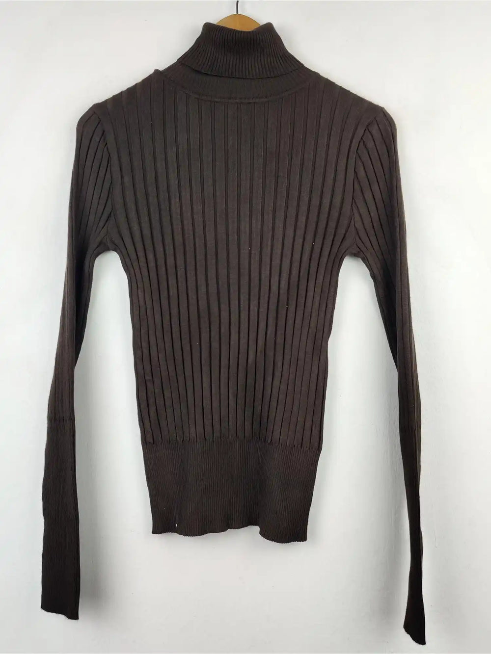Buy online pre-used pre-loved 100% authentic & Original branded Primark (HT-1488) available in Pakistan. Top international brands avilable.
