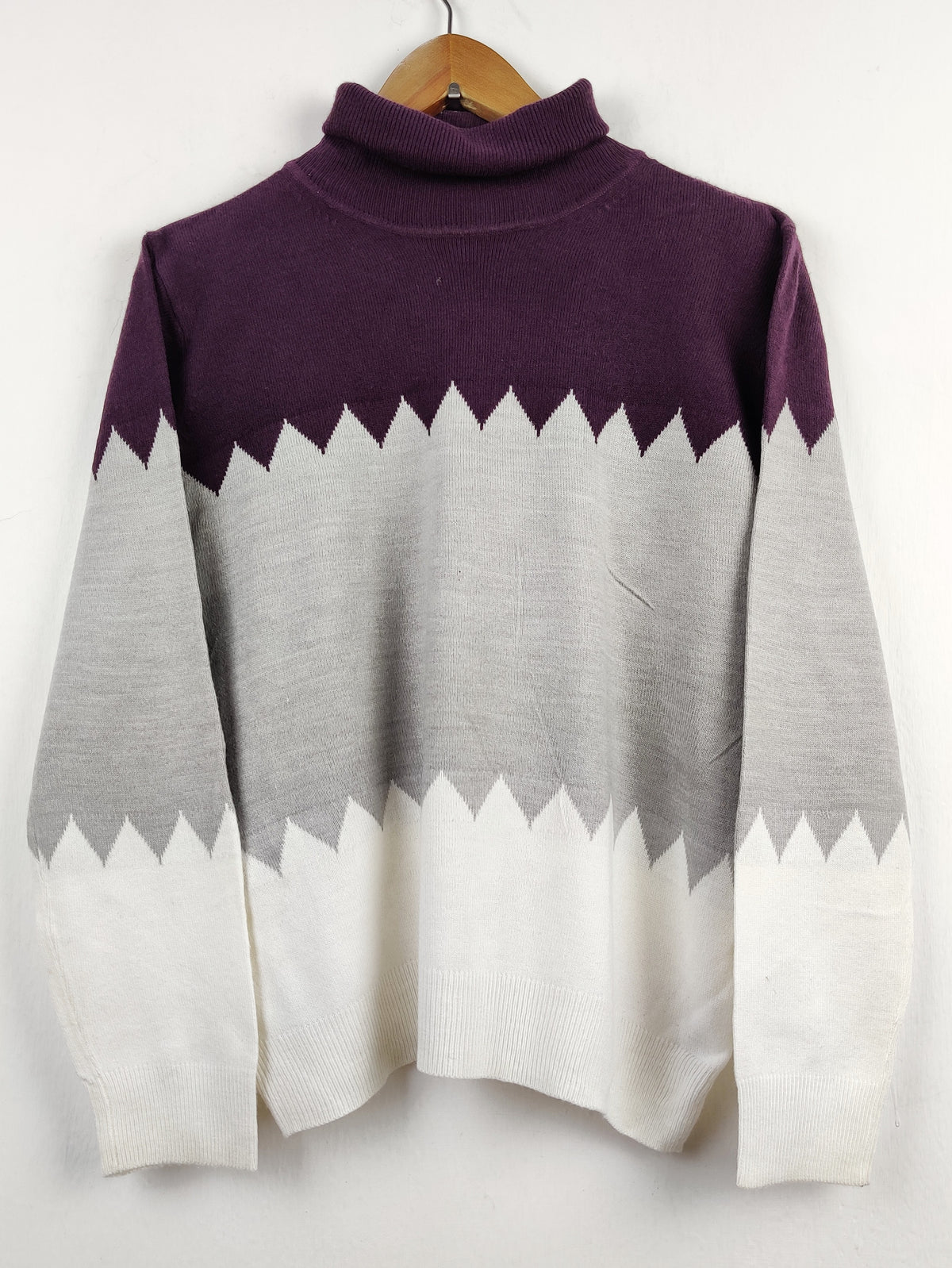 Buy online pre-used pre-loved 100% authentic & Original branded Marks & Spencer (HT-1533) available in Pakistan. Top international brands avilable.