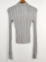Buy online pre-used pre-loved 100% authentic & Original branded H&M (HT-1541) available in Pakistan. Top international brands avilable.