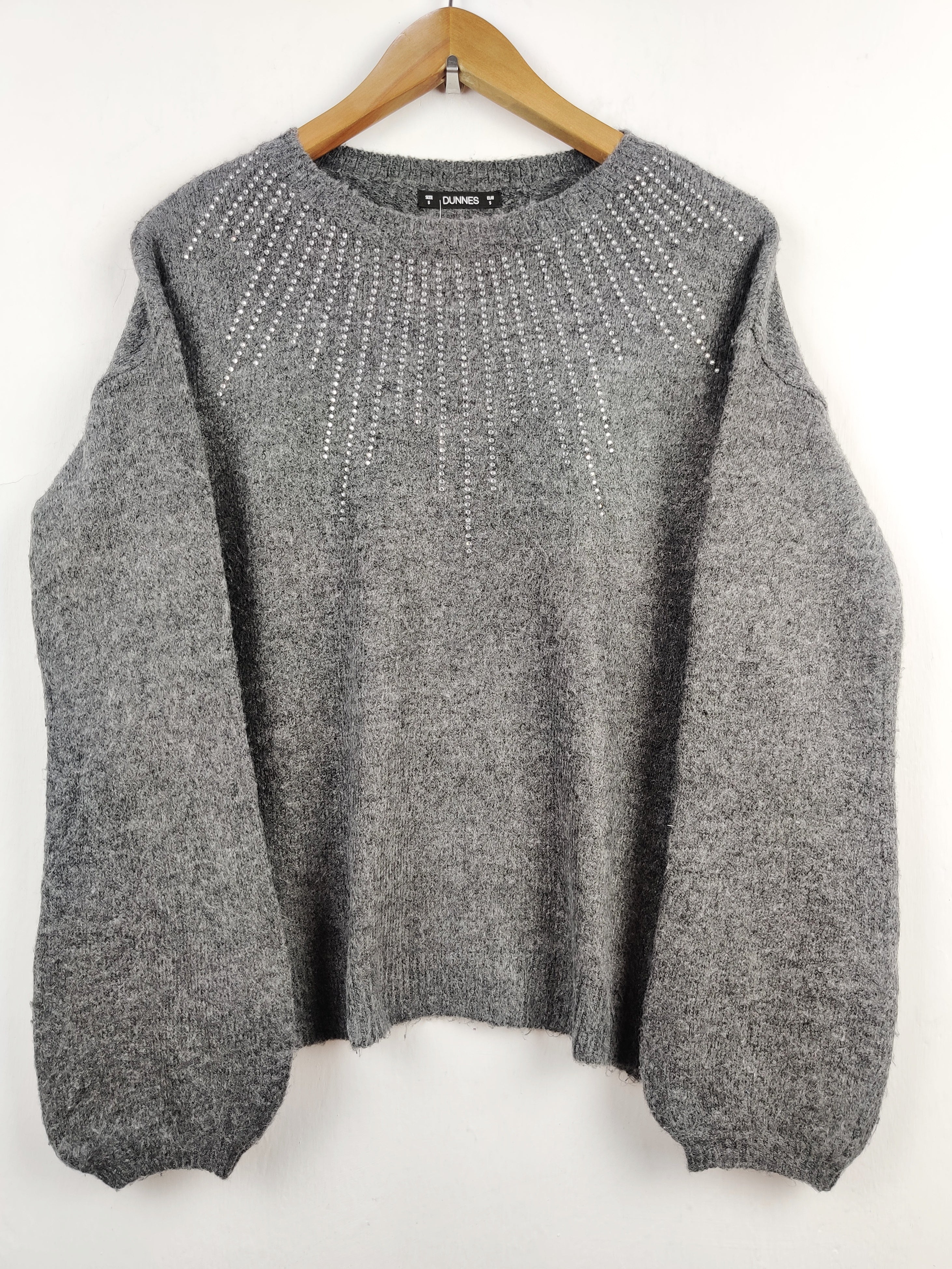 Buy online pre-used pre-loved 100% authentic & Original branded Dunnes Stores (HT-1546) available in Pakistan. Top international brands avilable.