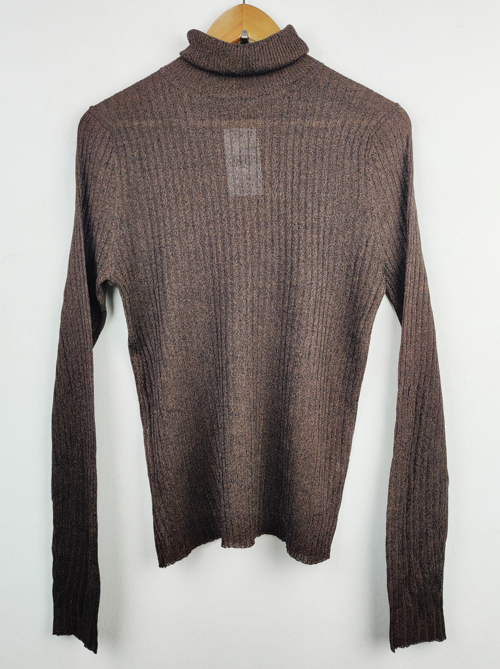 Buy online pre-used pre-loved 100% authentic & Original branded Primark (HT-1568) available in Pakistan. Top international brands avilable.