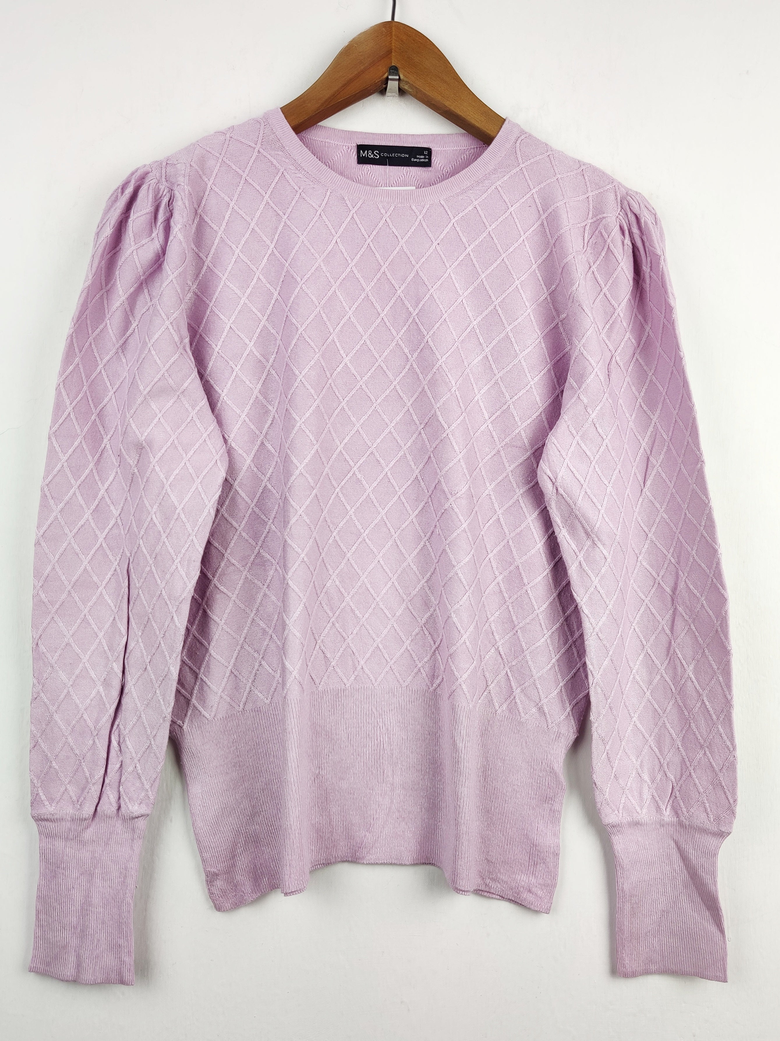 Buy online pre-used pre-loved 100% authentic & Original branded Marks & Spencer (HT-1604) available in Pakistan. Top international brands avilable.