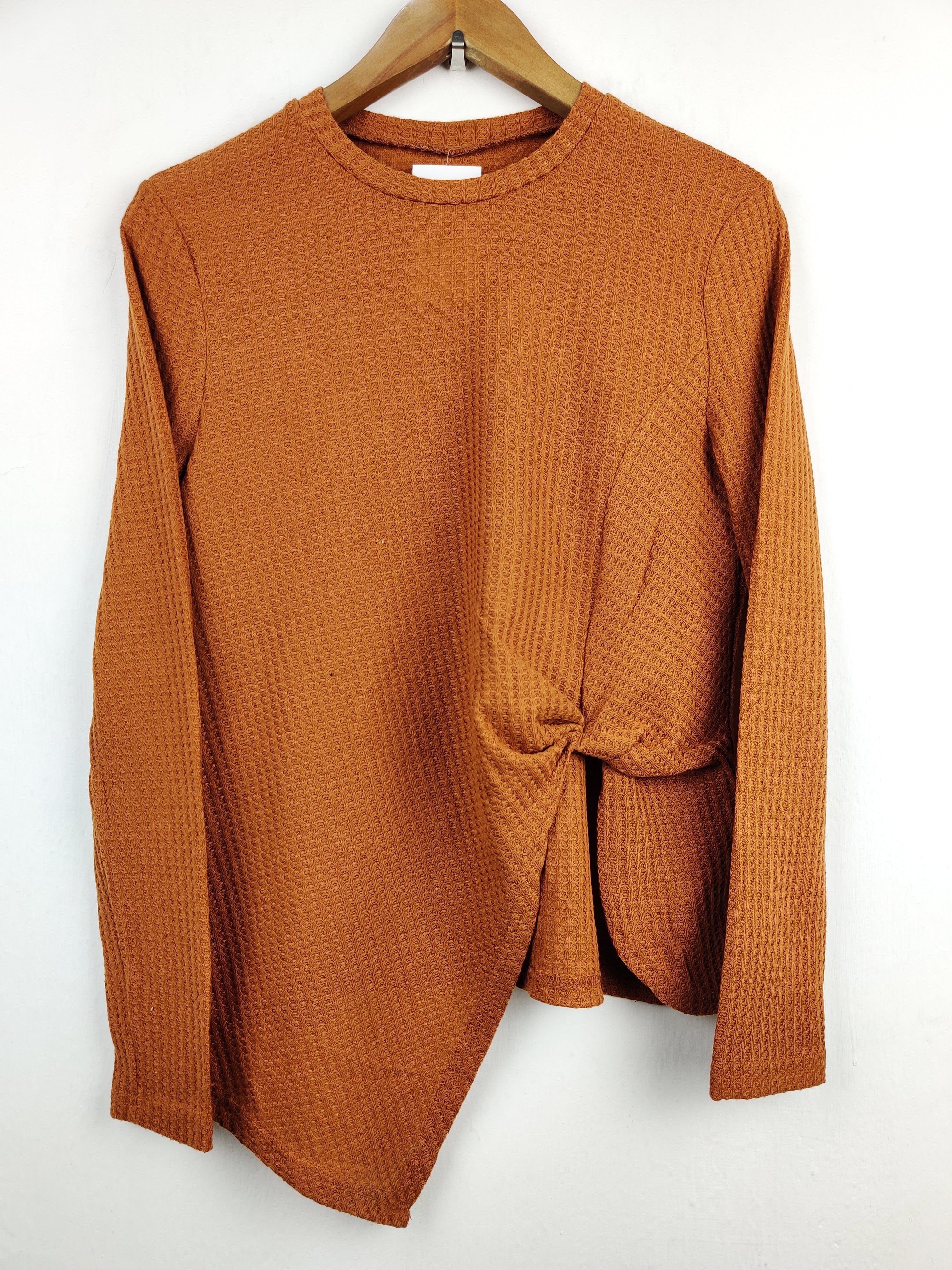 Buy online pre-used pre-loved 100% authentic & Original branded Shein (HT-1638) available in Pakistan. Top international brands avilable.