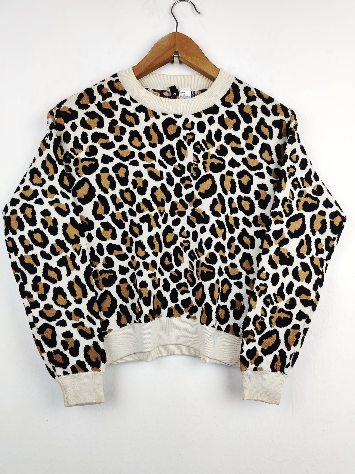 H&M (HT-1642)
