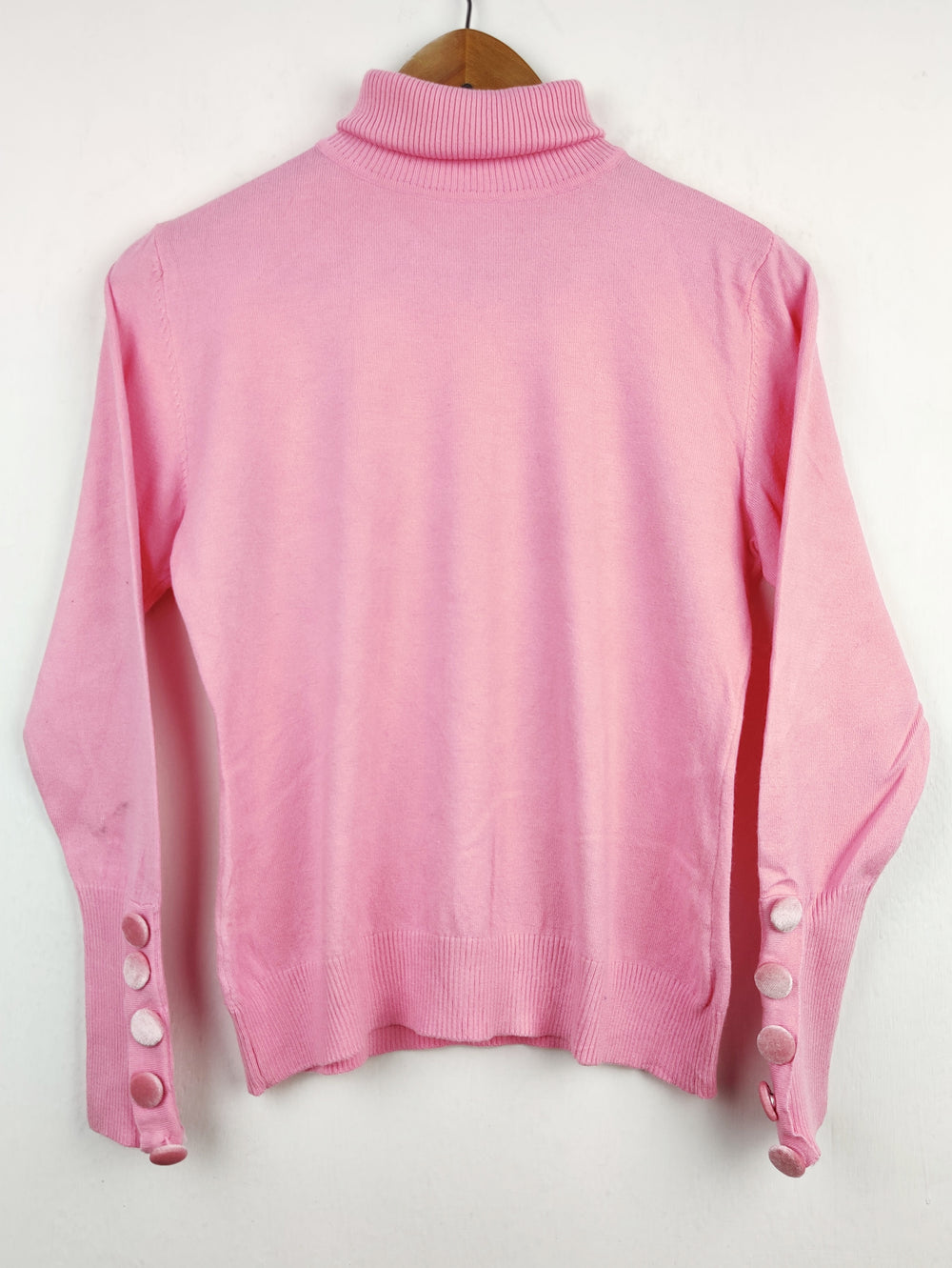 Buy online pre-used pre-loved 100% authentic & Original branded Savida (HT-1654) available in Pakistan. Top international brands avilable.