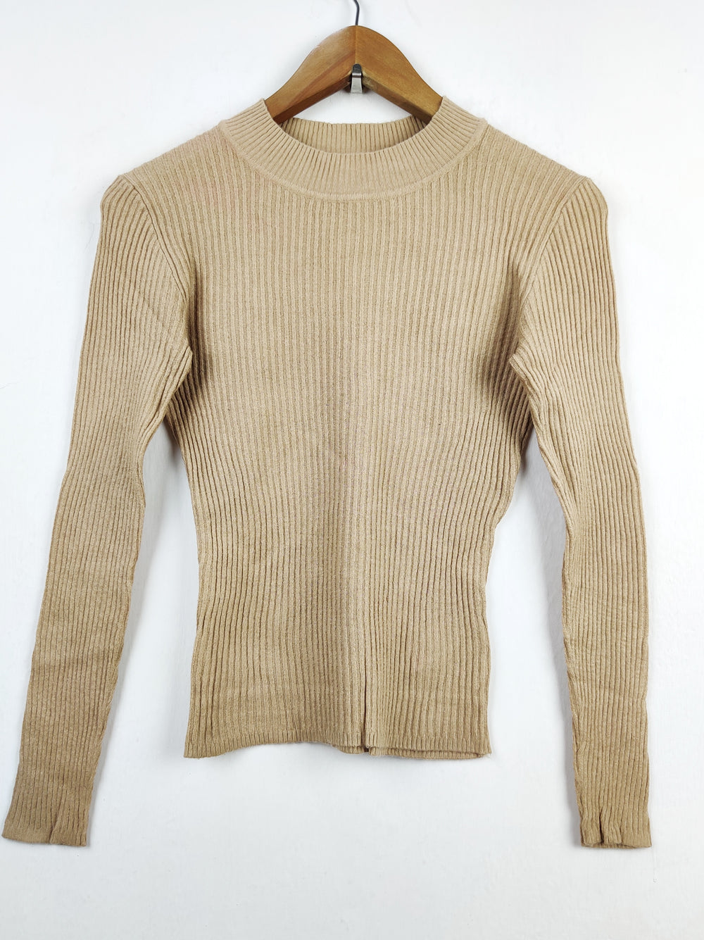 Buy online pre-used pre-loved 100% authentic & Original branded Primark (HT-1724) available in Pakistan. Top international brands avilable.