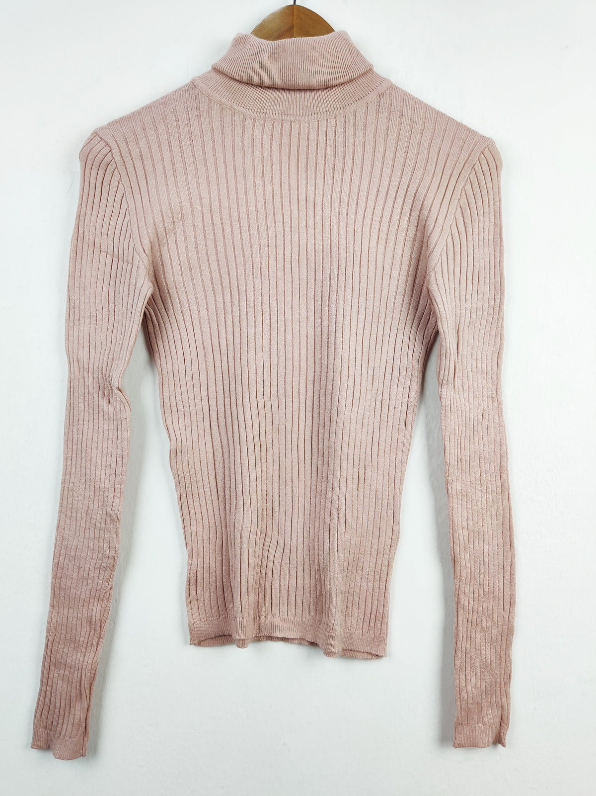 Buy online pre-used pre-loved 100% authentic & Original branded Primark (HT-1735) available in Pakistan. Top international brands avilable.