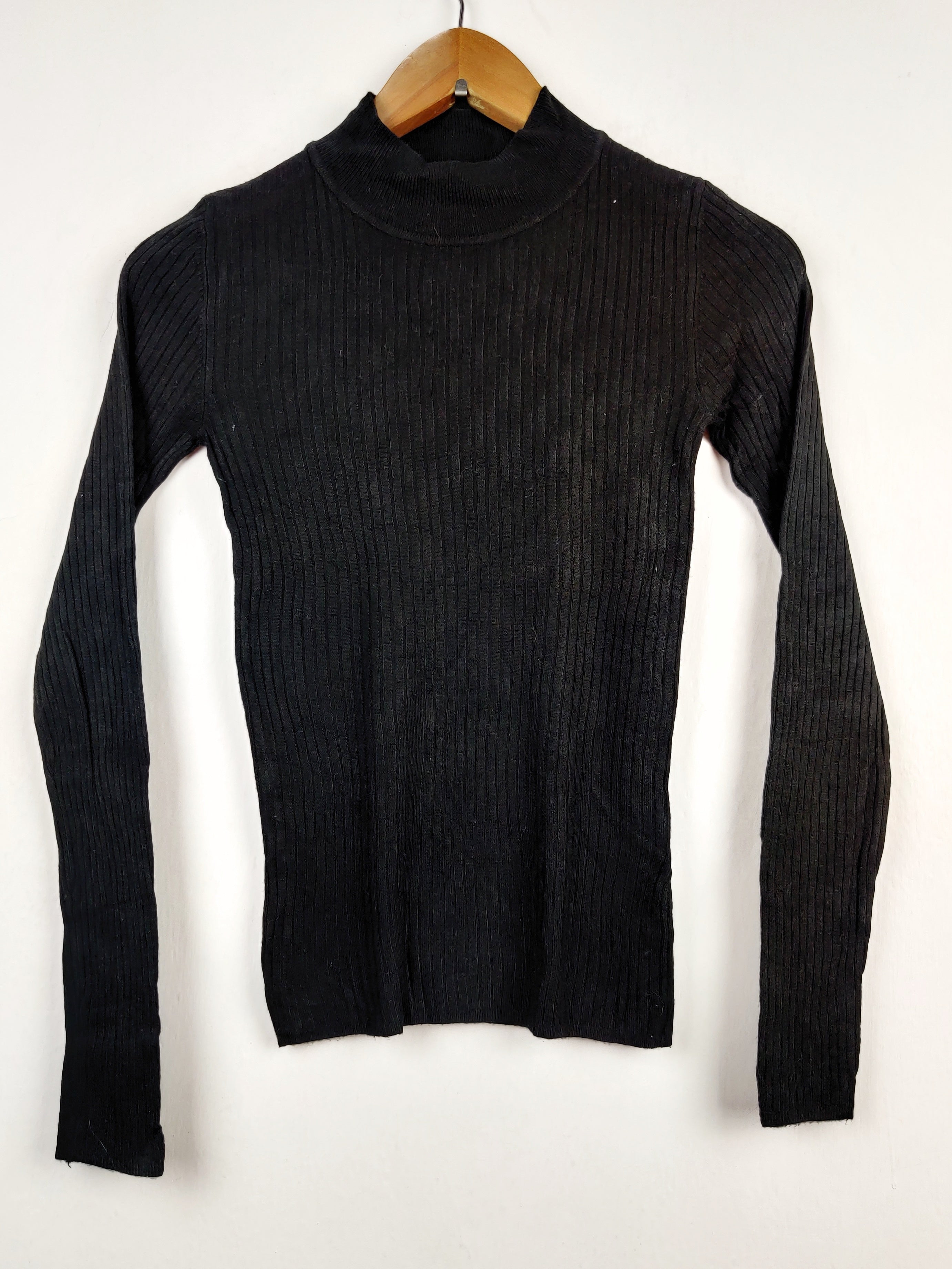 Buy online pre-used pre-loved 100% authentic & Original branded Primark (HT-1736) available in Pakistan. Top international brands avilable.