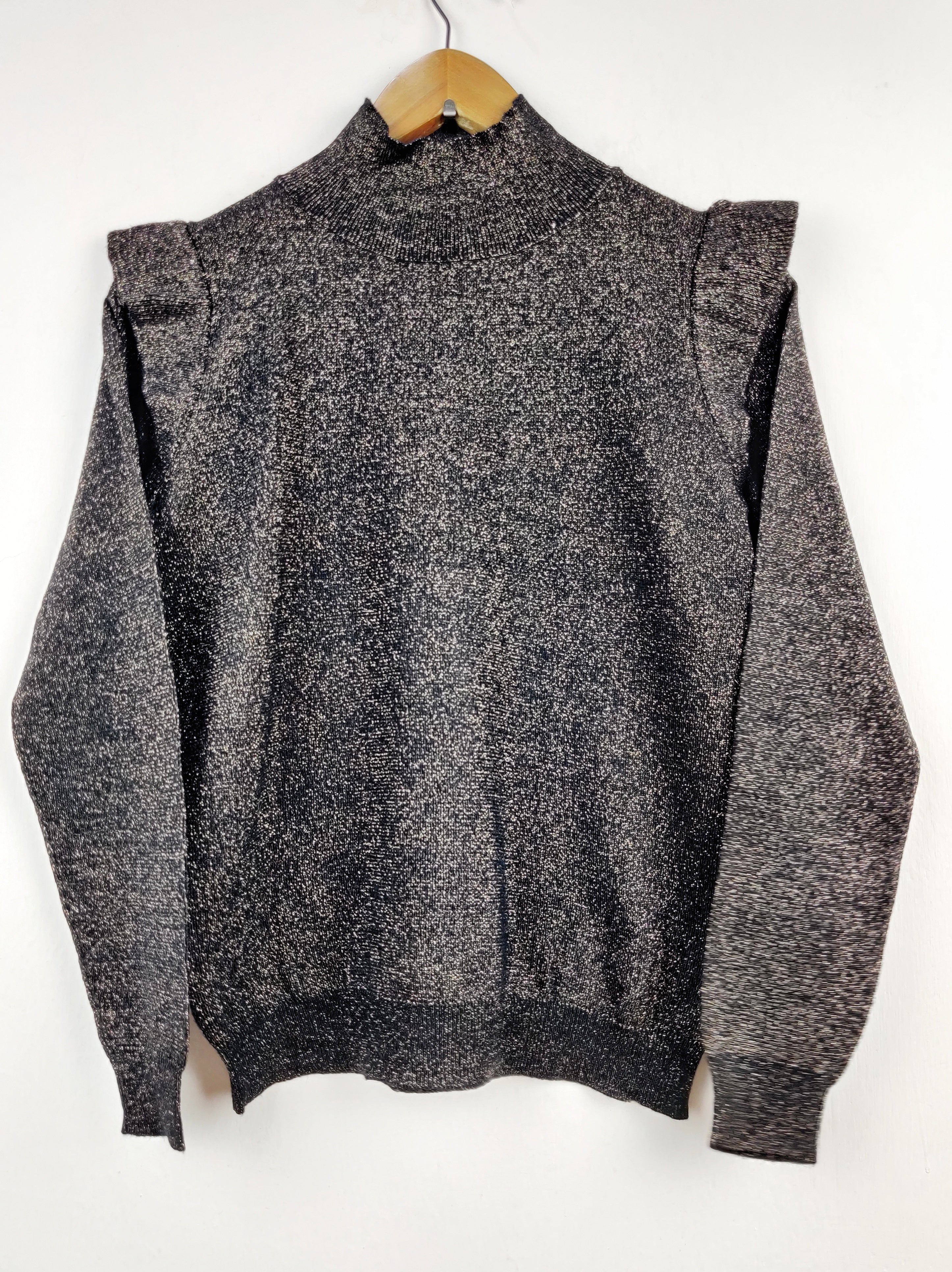 Buy online pre-used pre-loved 100% authentic & Original branded Dunnes Stores (HT-1746) available in Pakistan. Top international brands avilable.