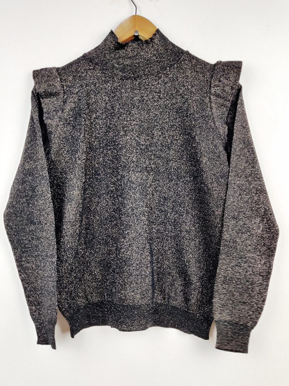 Buy online pre-used pre-loved 100% authentic & Original branded Dunnes Stores (HT-1746) available in Pakistan. Top international brands avilable.