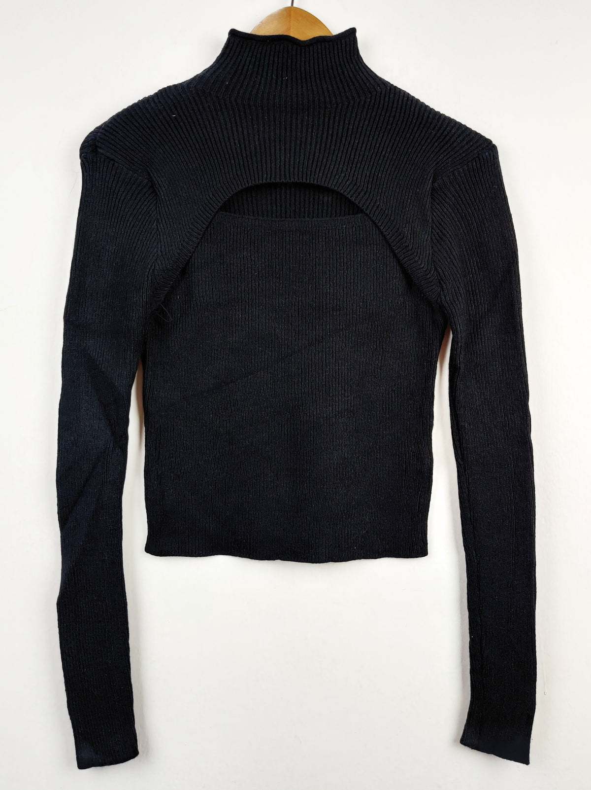 Buy online pre-used pre-loved 100% authentic & Original branded Shein (HT-1766) available in Pakistan. Top international brands avilable.