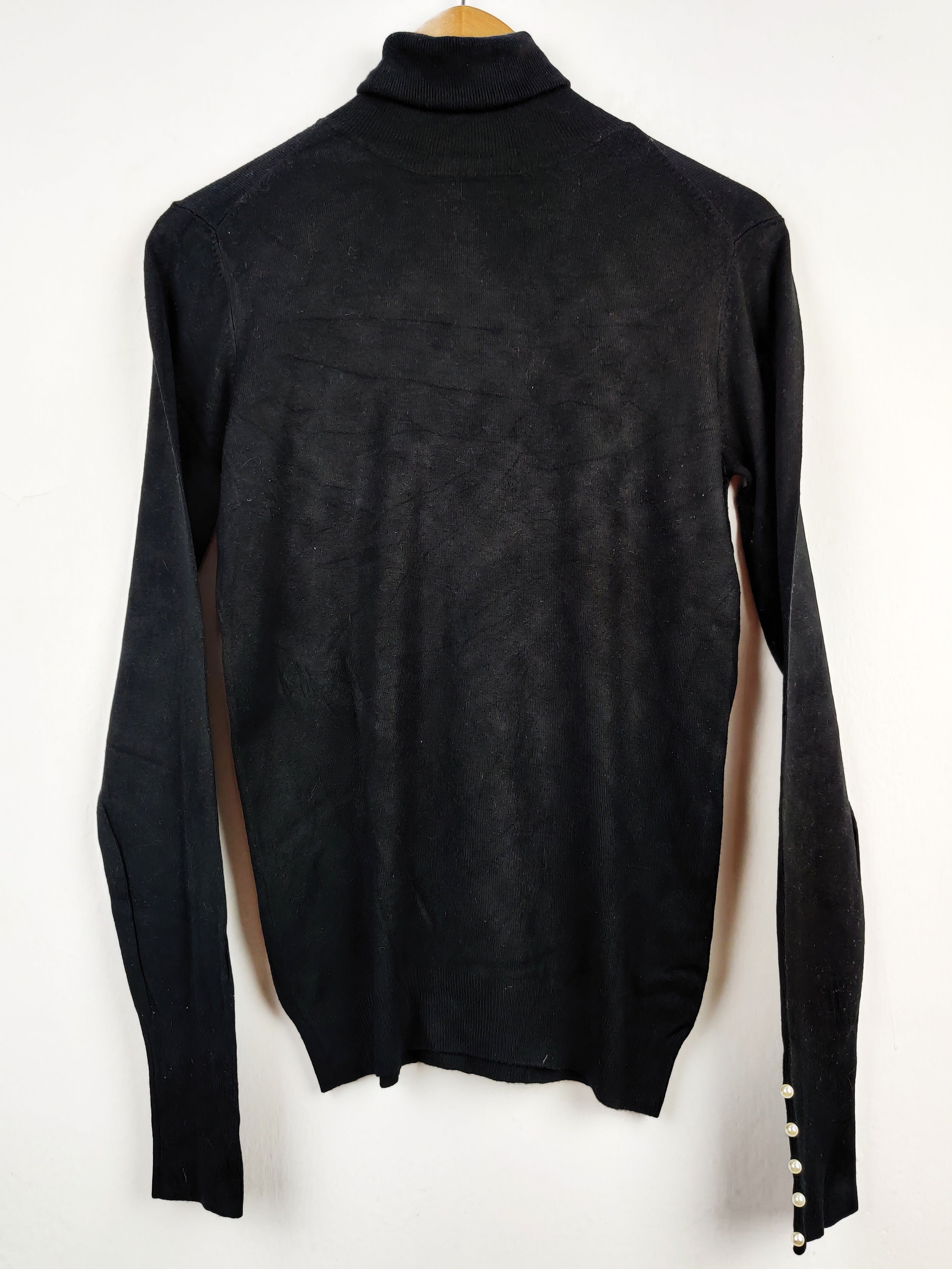 Buy online pre-used pre-loved 100% authentic & Original branded Zara (HT-1779) available in Pakistan. Top international brands avilable.