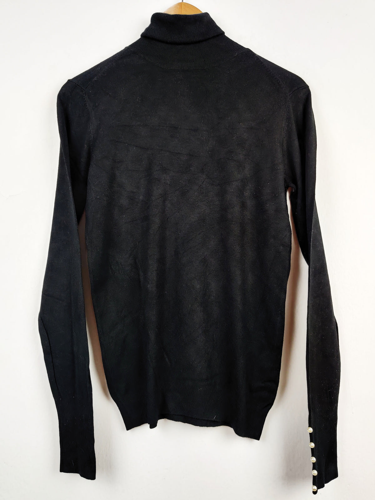 Buy online pre-used pre-loved 100% authentic & Original branded Zara (HT-1779) available in Pakistan. Top international brands avilable.