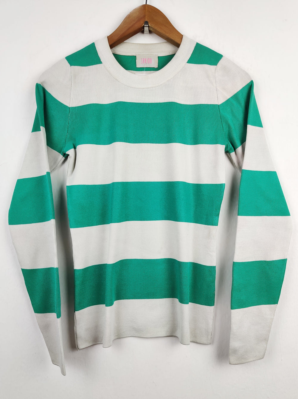 Buy online pre-used pre-loved 100% authentic & Original branded Savida (HT-1800) available in Pakistan. Top international brands avilable.