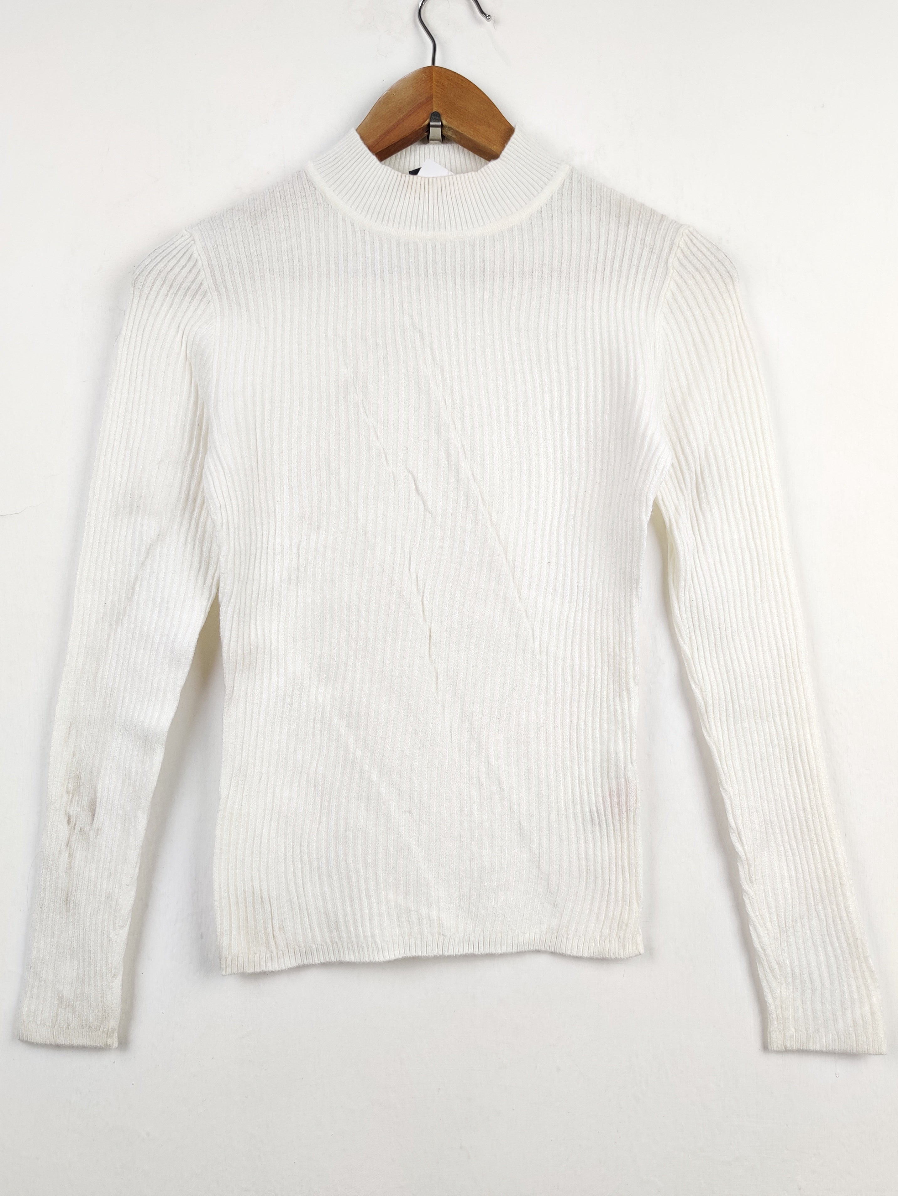 Buy online pre-used pre-loved 100% authentic & Original branded Primark (HT-1807) available in Pakistan. Top international brands avilable.