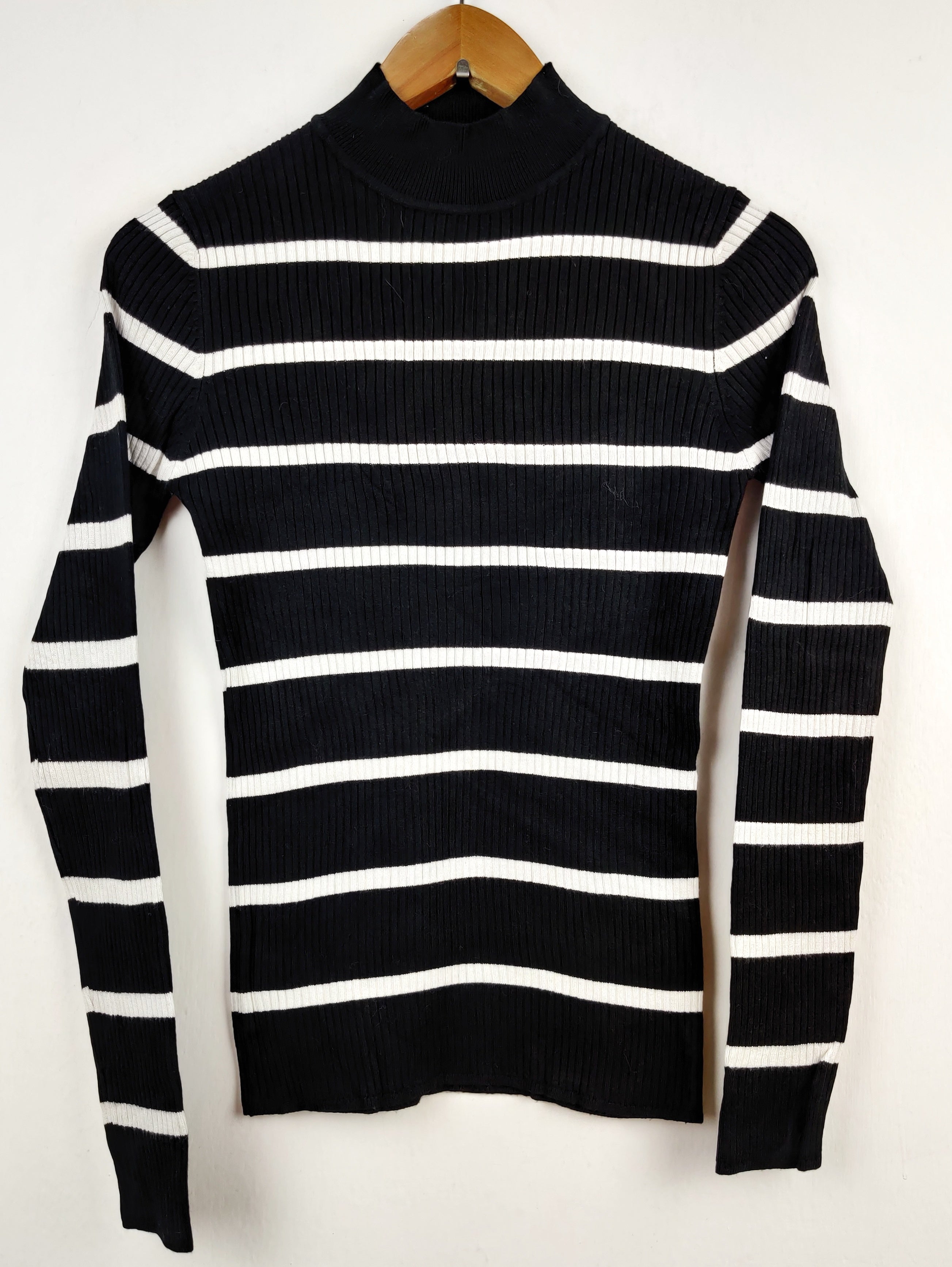 Buy online pre-used pre-loved 100% authentic & Original branded Primark (HT-1825) available in Pakistan. Top international brands avilable.