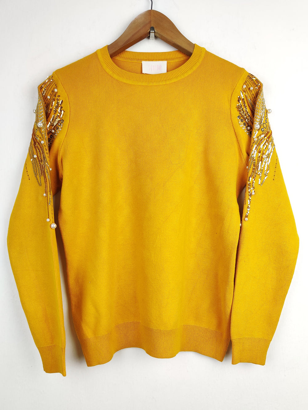 Buy online pre-used pre-loved 100% authentic & Original branded Savida (HT-1880) available in Pakistan. Top international brands avilable.
