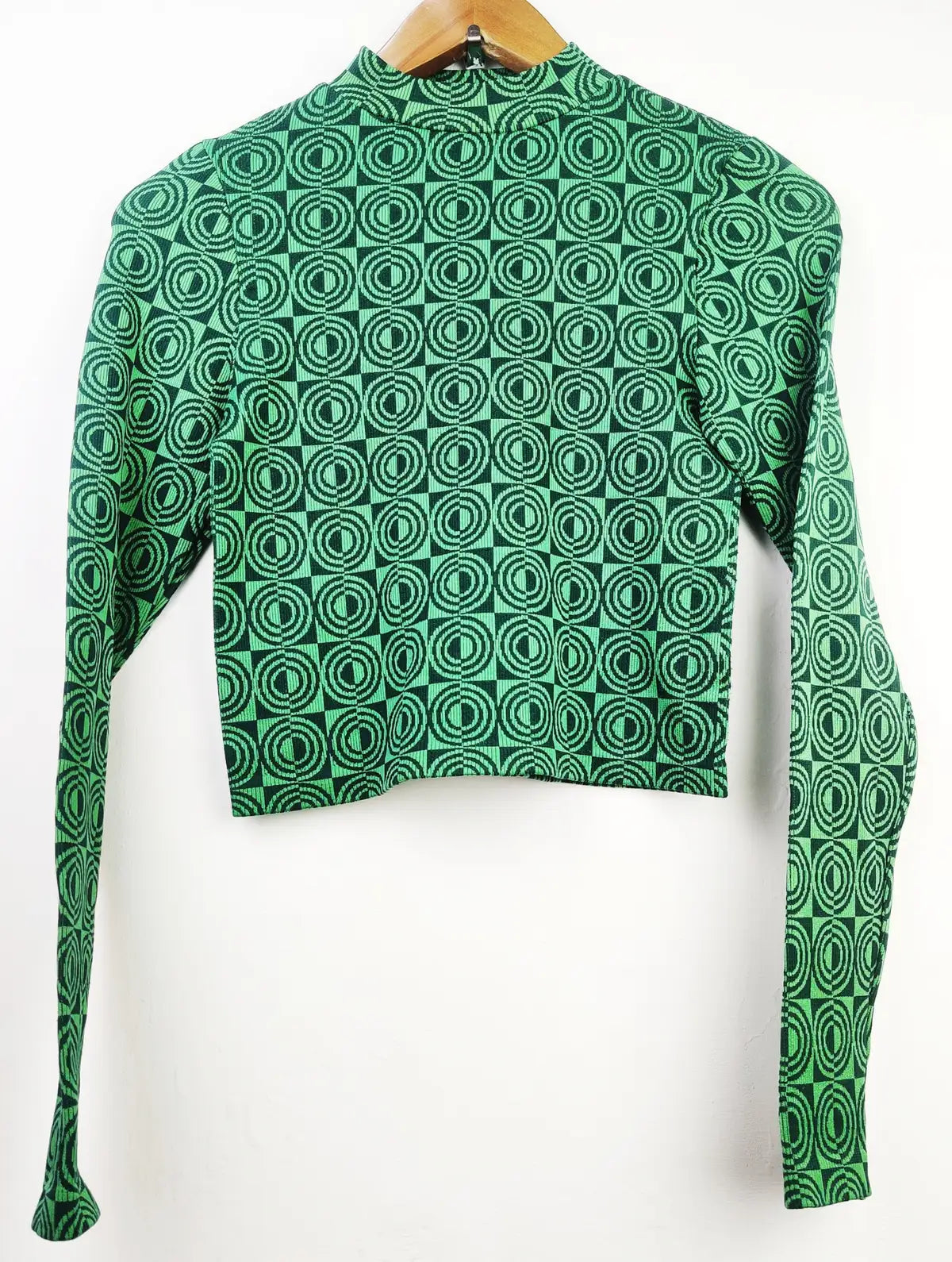 Buy online pre-used pre-loved 100% authentic & Original branded Stradivarius (HT-1894) available in Pakistan. Top international brands avilable.