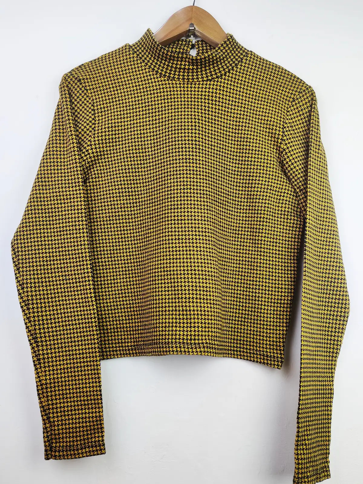 Buy online pre-used pre-loved 100% authentic & Original branded Primark (HT-1902) available in Pakistan. Top international brands avilable.