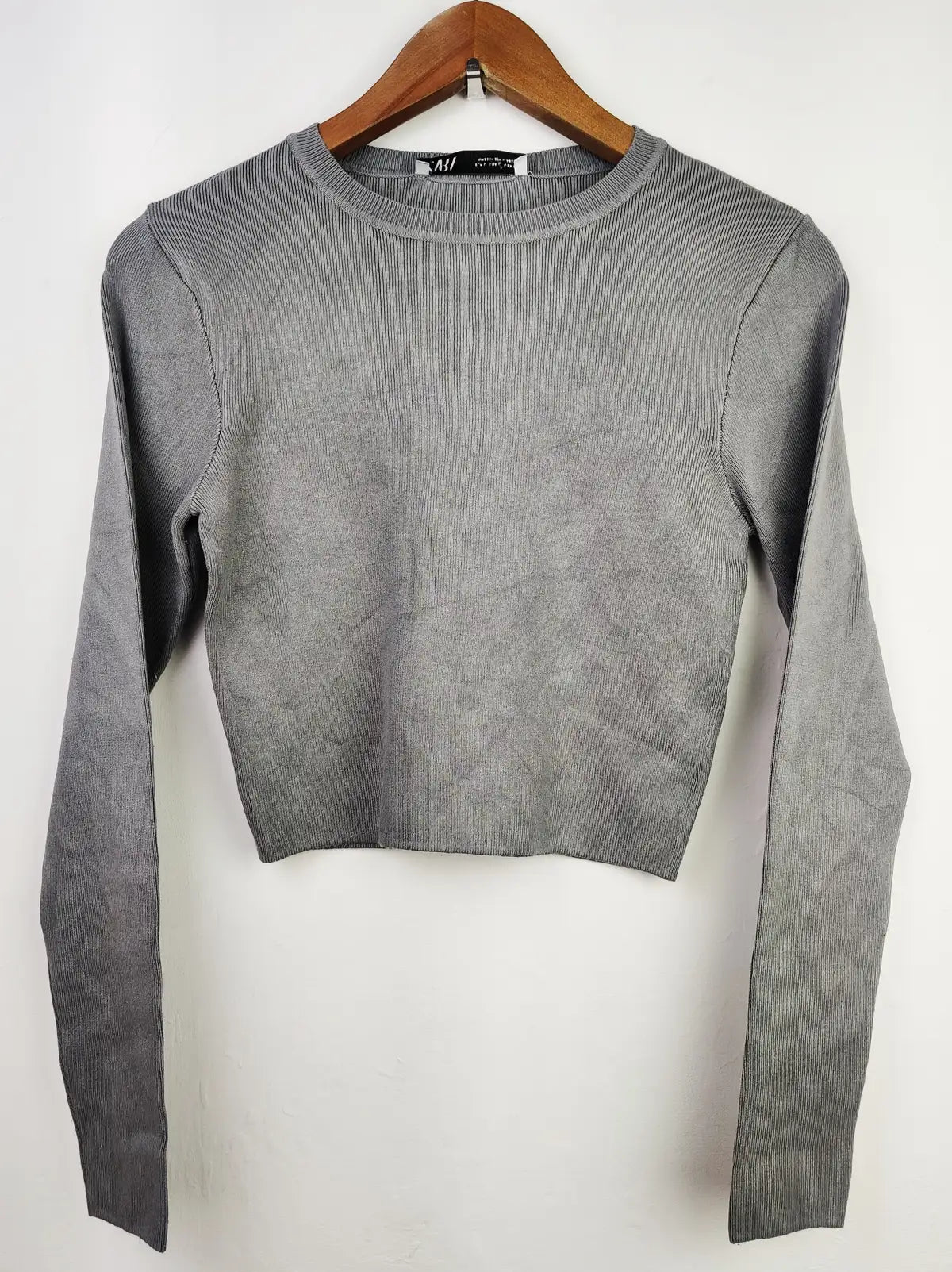 Buy online pre-used pre-loved 100% authentic & Original branded Zara (HT-1912) available in Pakistan. Top international brands avilable.