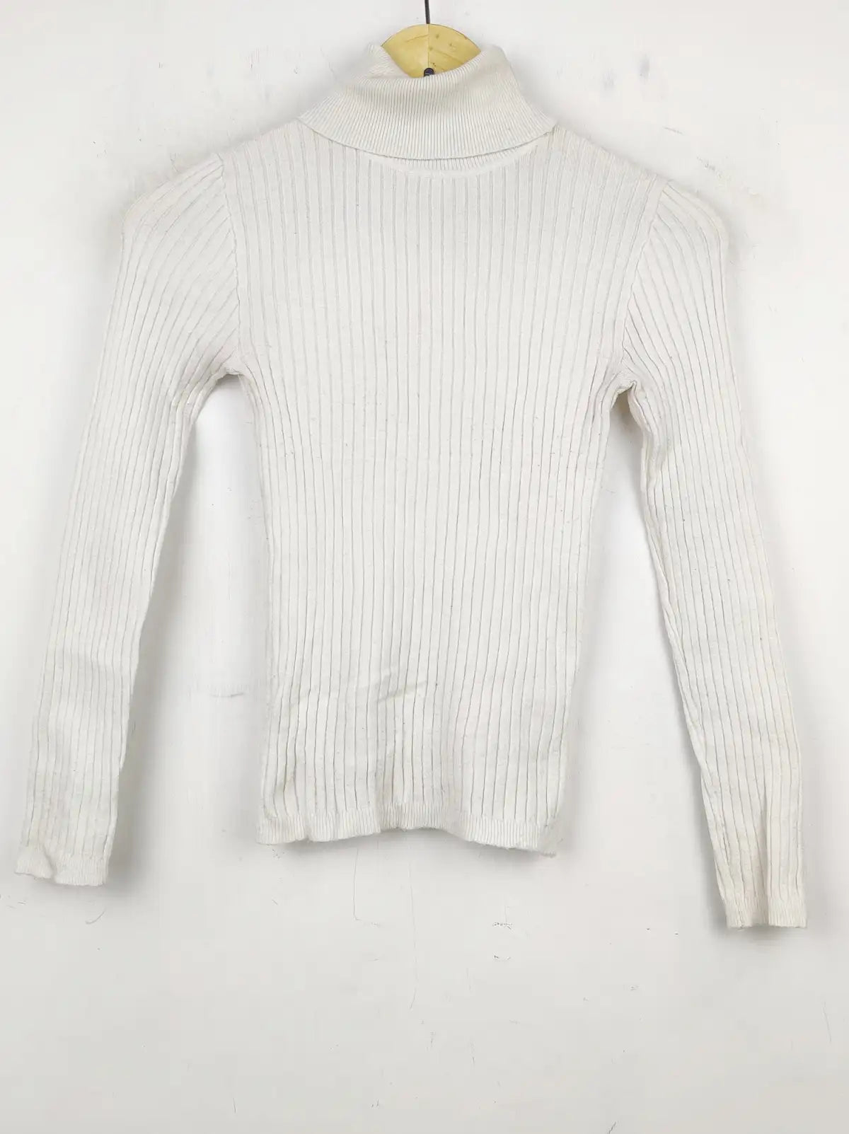 Buy online pre-used pre-loved 100% authentic & Original branded Primark (HT-1963) available in Pakistan. Top international brands avilable.