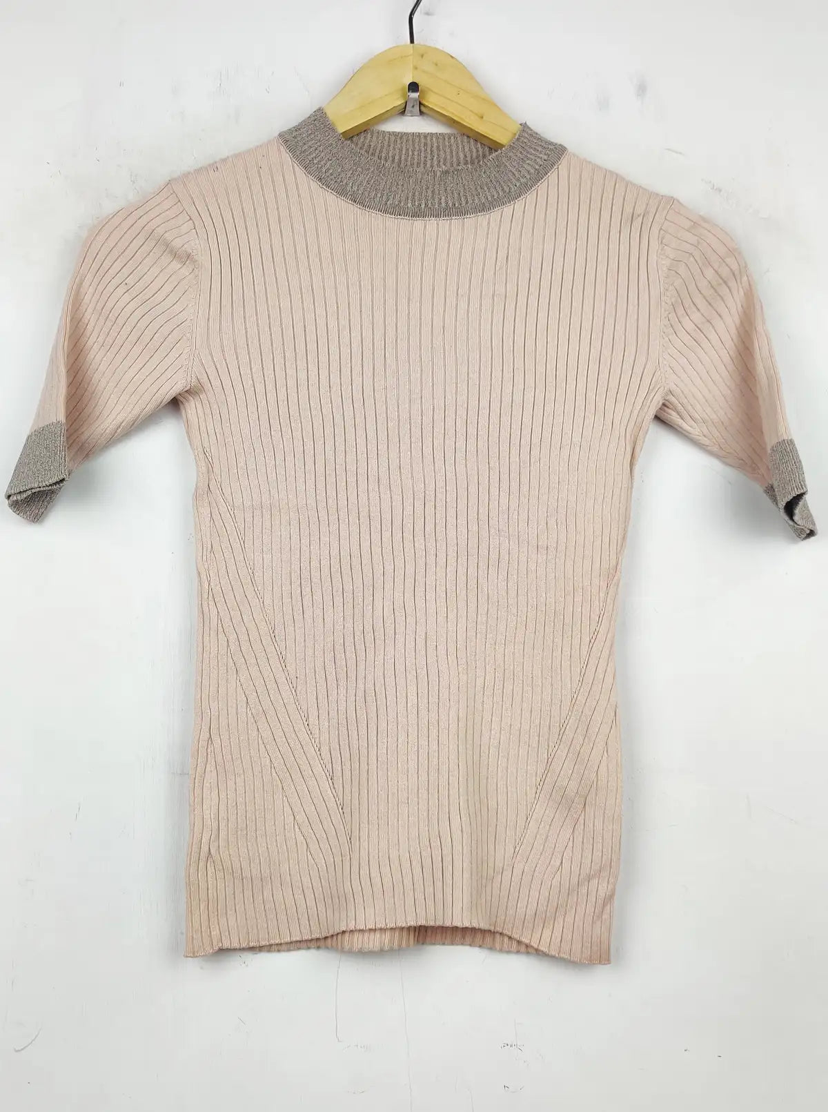 Buy online pre-used pre-loved 100% authentic & Original branded River Island (HT-1970) available in Pakistan. Top international brands avilable.