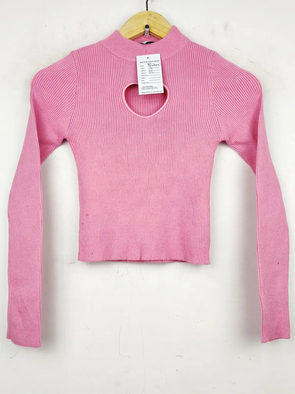 Buy online pre-used pre-loved 100% authentic & Original branded Bershka (HT-2005) available in Pakistan. Top international brands avilable.