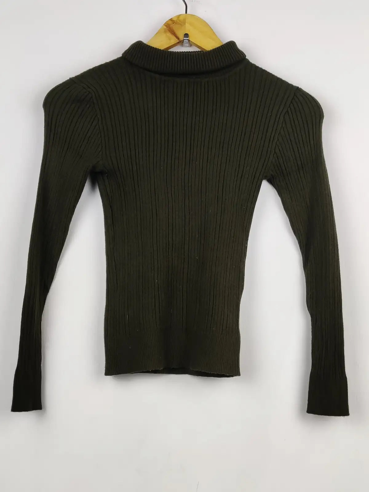 Buy online pre-used pre-loved 100% authentic & Original branded Primark (HT-2039) available in Pakistan. Top international brands avilable.