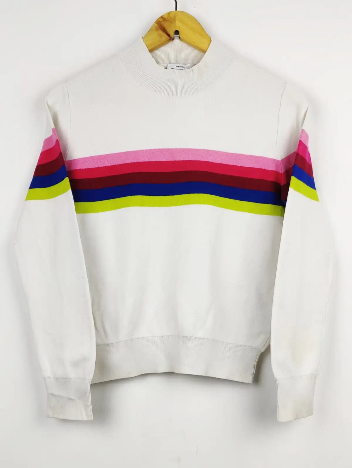 Buy online pre-used pre-loved 100% authentic & Original branded Paris Atelier (HT-2044) available in Pakistan. Top international brands avilable.